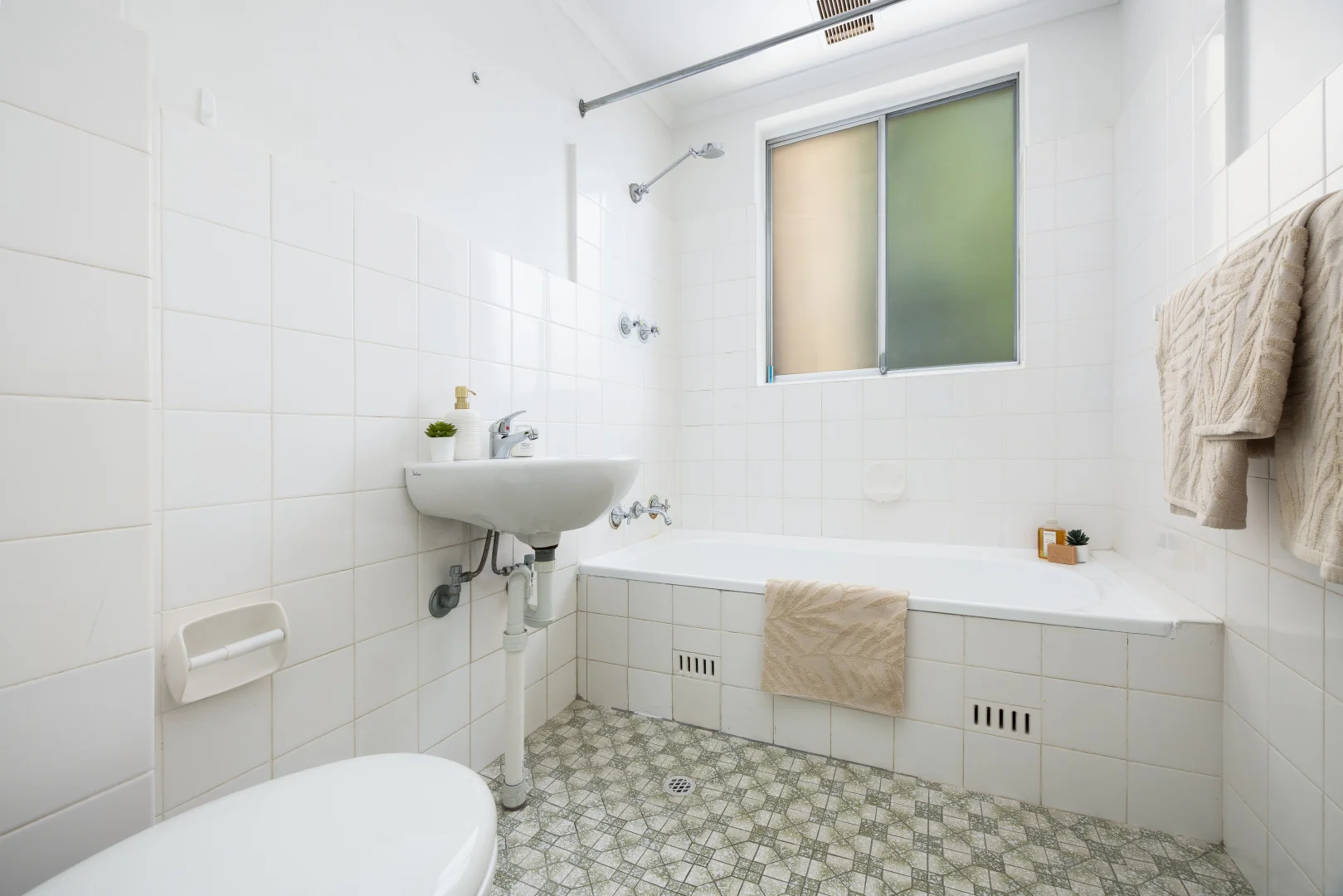 Additional image 6 of 9/170 Ben Boyd Road, Neutral Bay NSW 2089