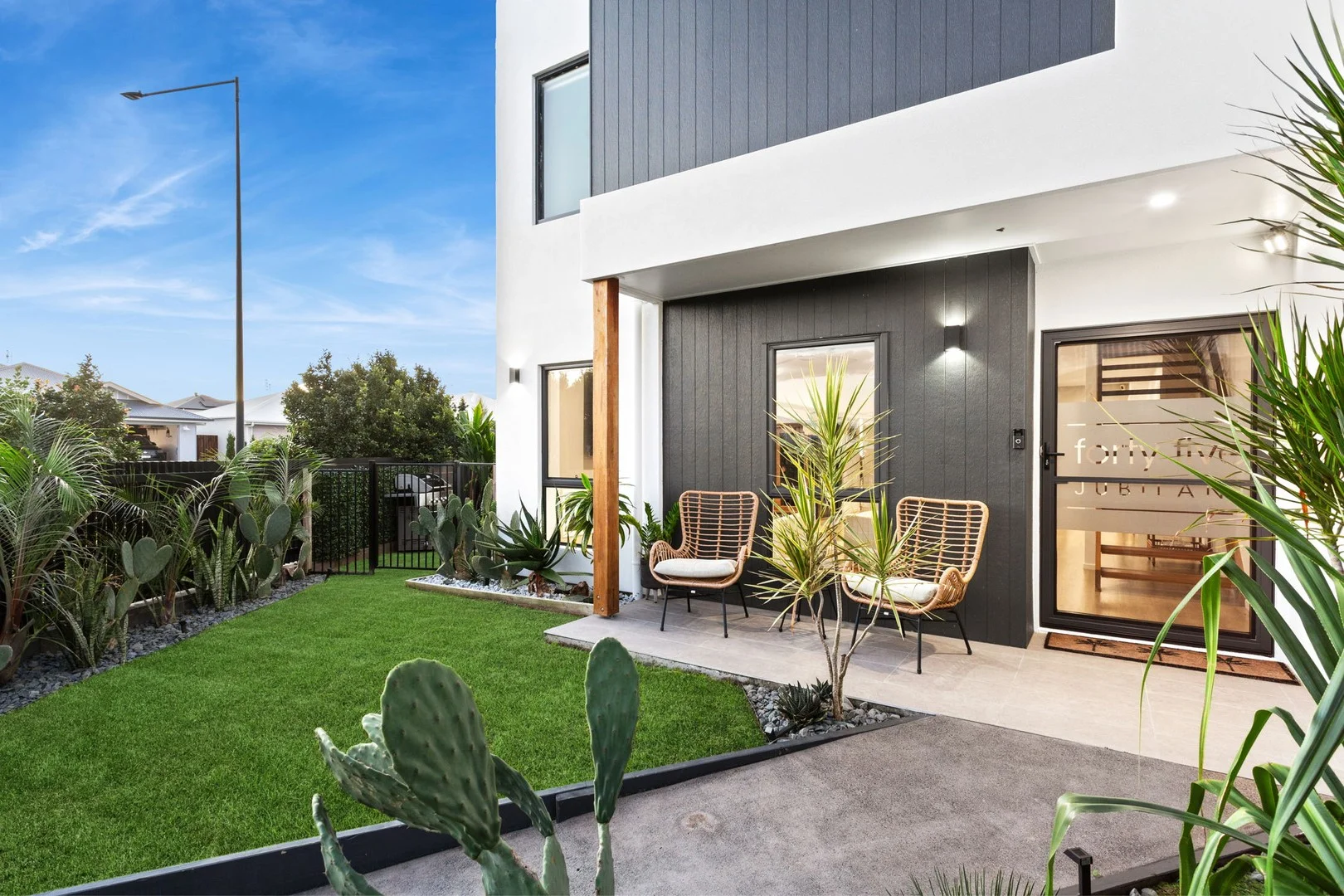 45 Jubilant Way, Palmview QLD 4553