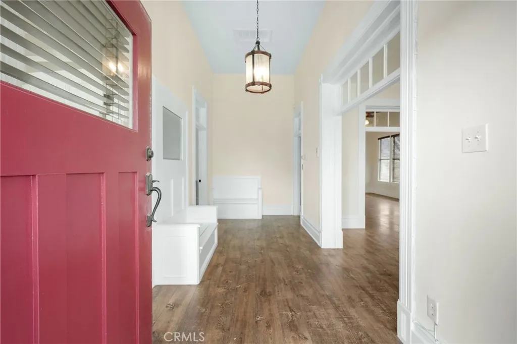 Additional image 5 of 1598 W 36th Place, Los Angeles, CA 90018