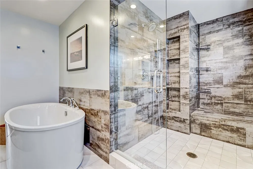 Additional image 83 of 1074 7th St, Hermosa Beach, CA 90254