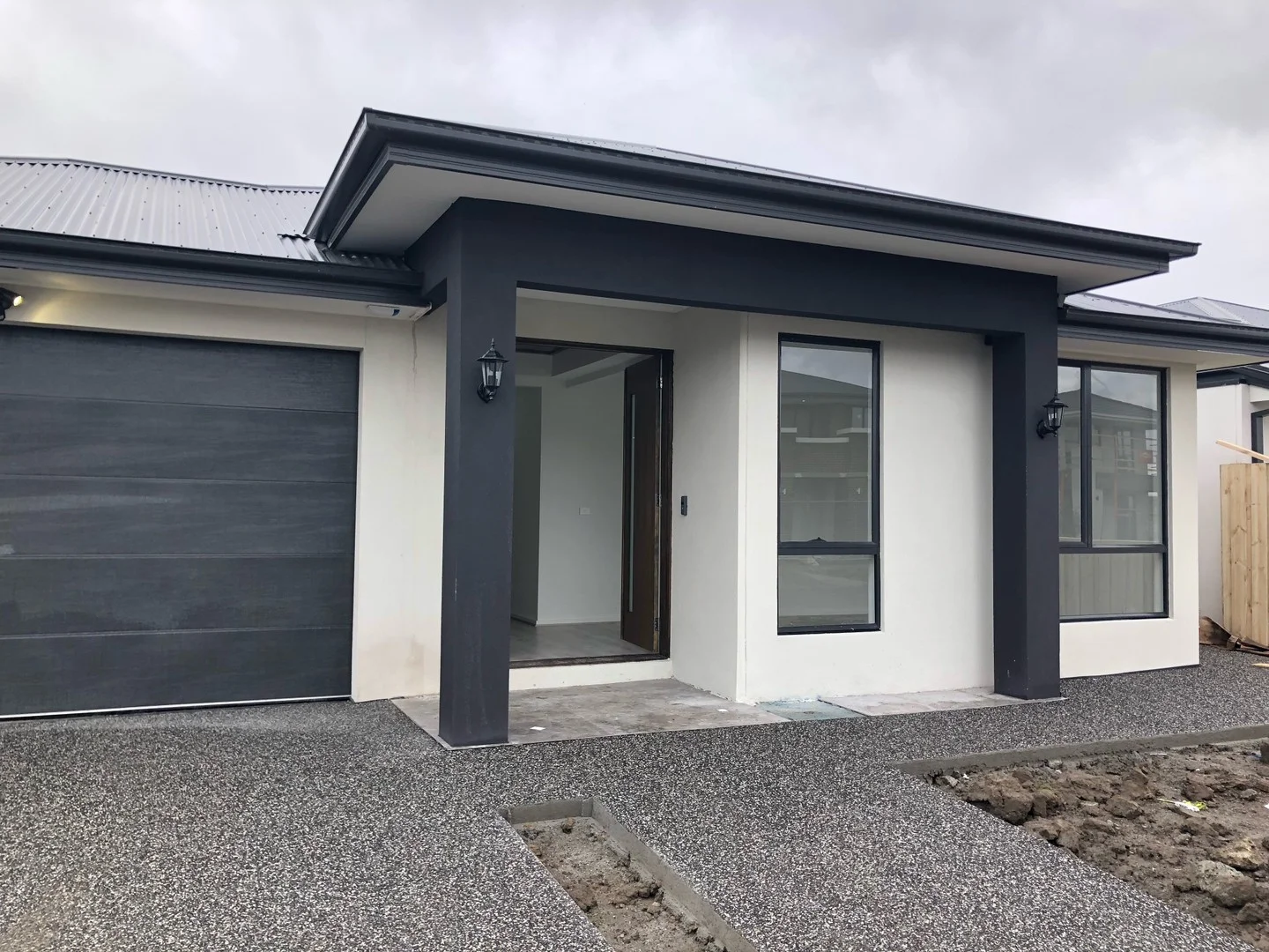 8 Angelica Avenue, Mickleham VIC 3064