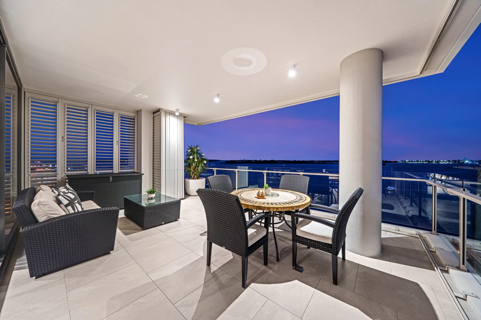Additional image 30 of 401/286 Marine Parade, Labrador QLD 4215