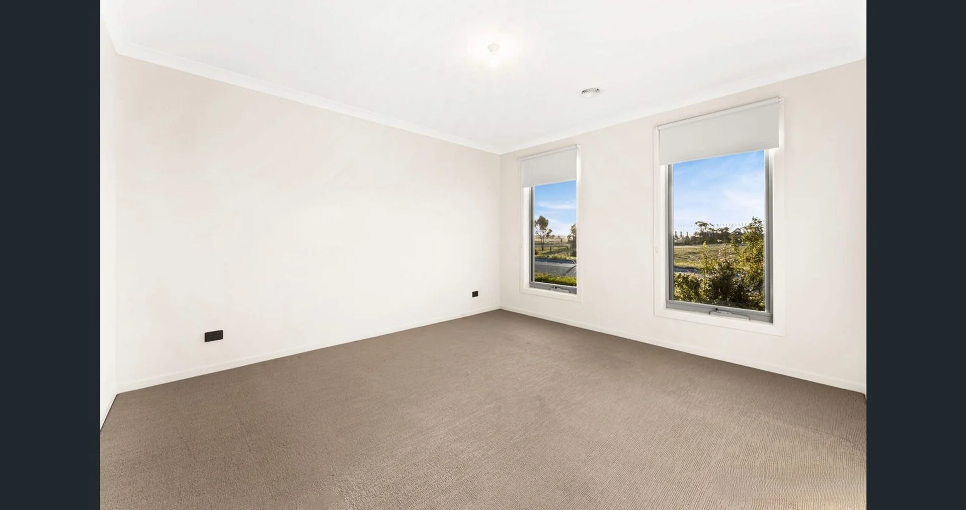 Additional image 5 of 27 Orleana Way, Clyde North VIC 3978