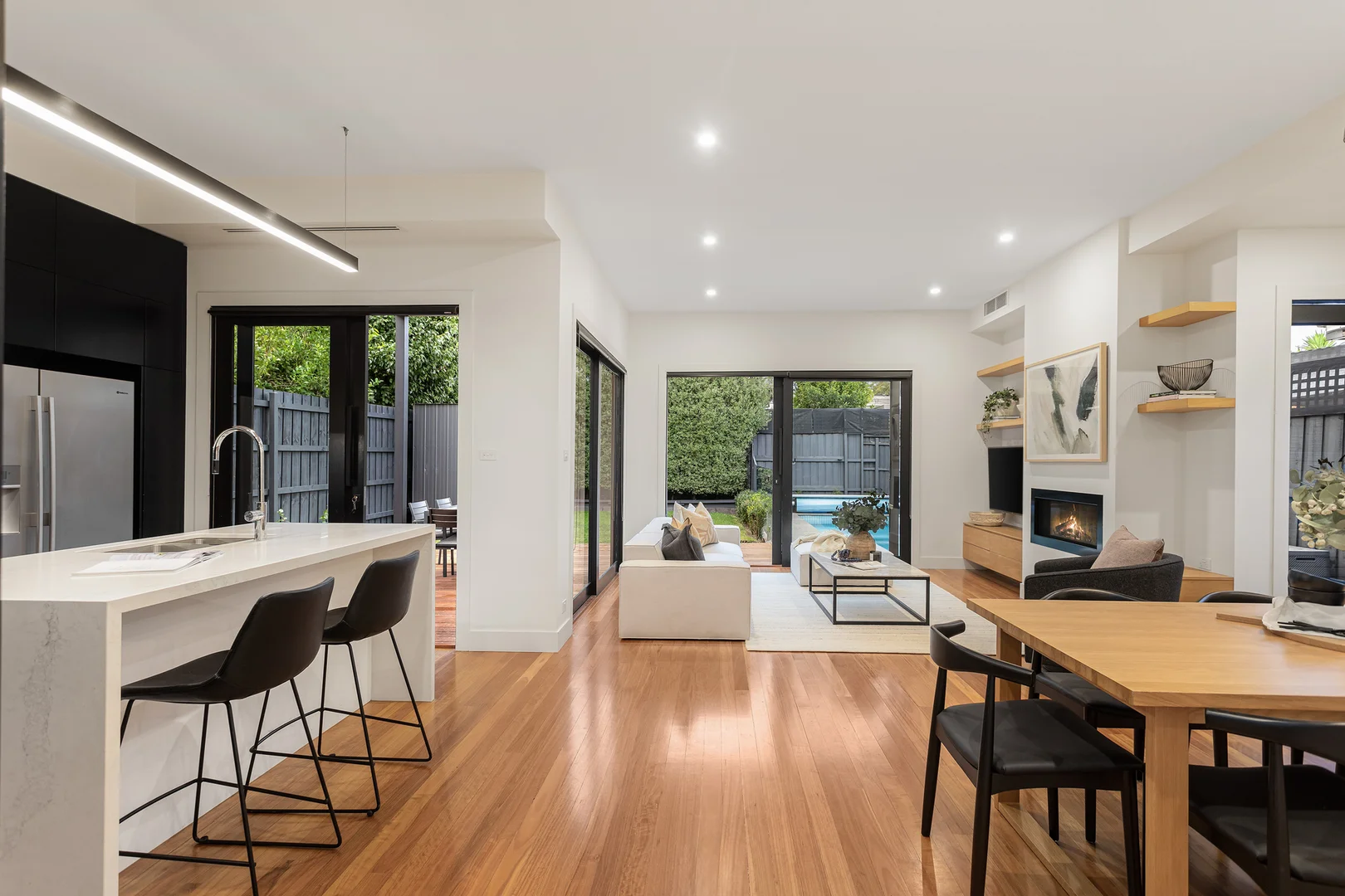 Additional image 2 of 27 Almond Street, Caulfield South VIC 3162
