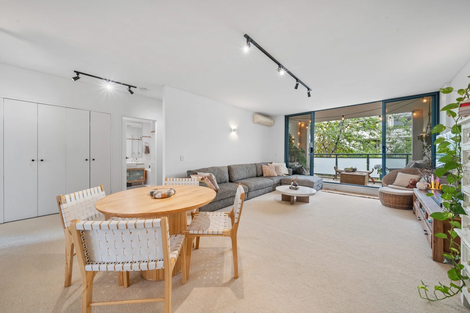 202/5 Stromboli Strait, Wentworth Point NSW 2127
