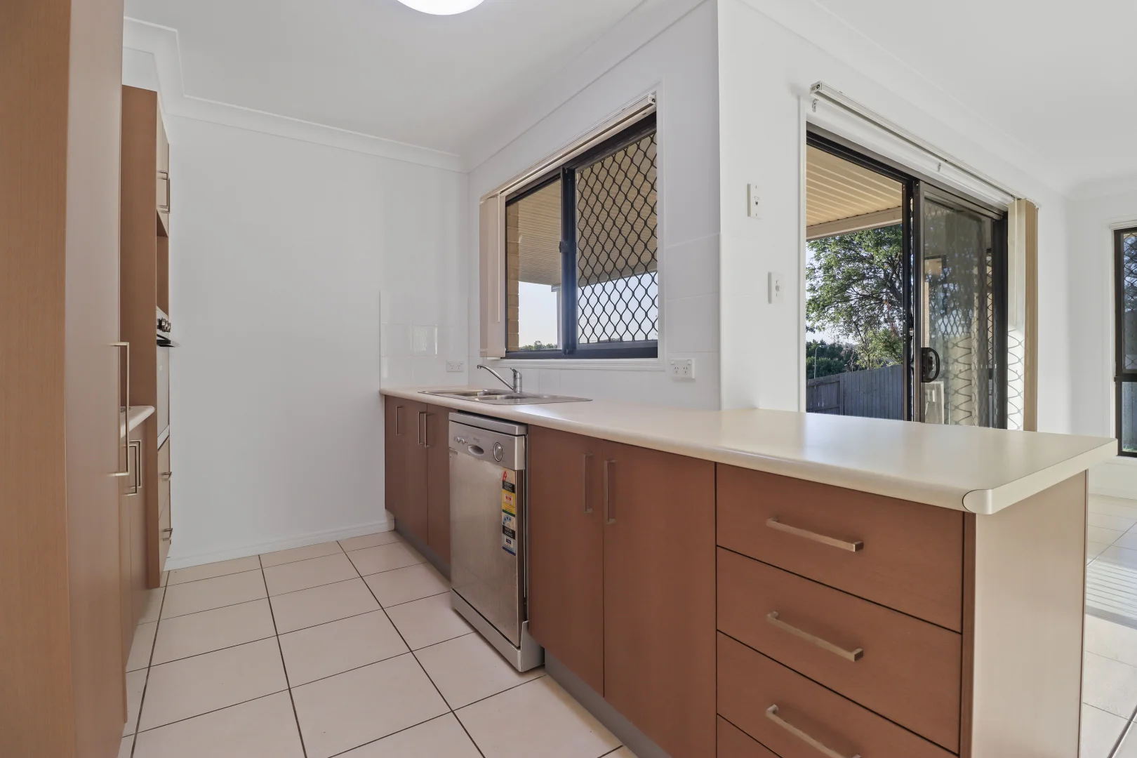 Additional image 9 of 45 Brittany Crescent, Raceview QLD 4305