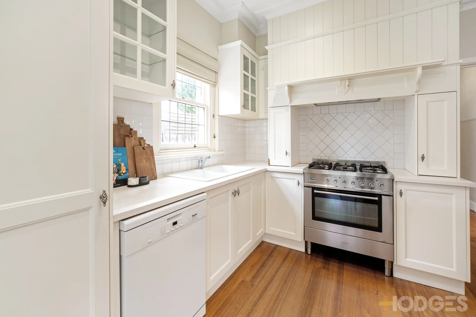 Additional image 8 of 44 Raynes Park Road, Hampton VIC 3188