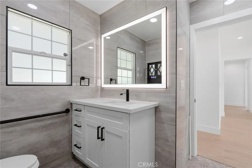 Additional image 31 of 9841 Stanwin Ave, Arleta, CA 91331