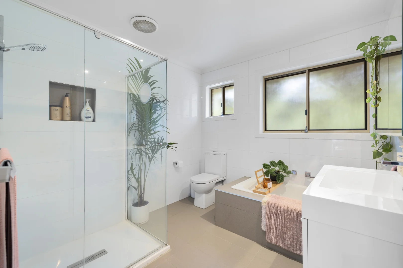 Additional image 18 of 1/3 Lawborough Avenue, Parkdale VIC 3195