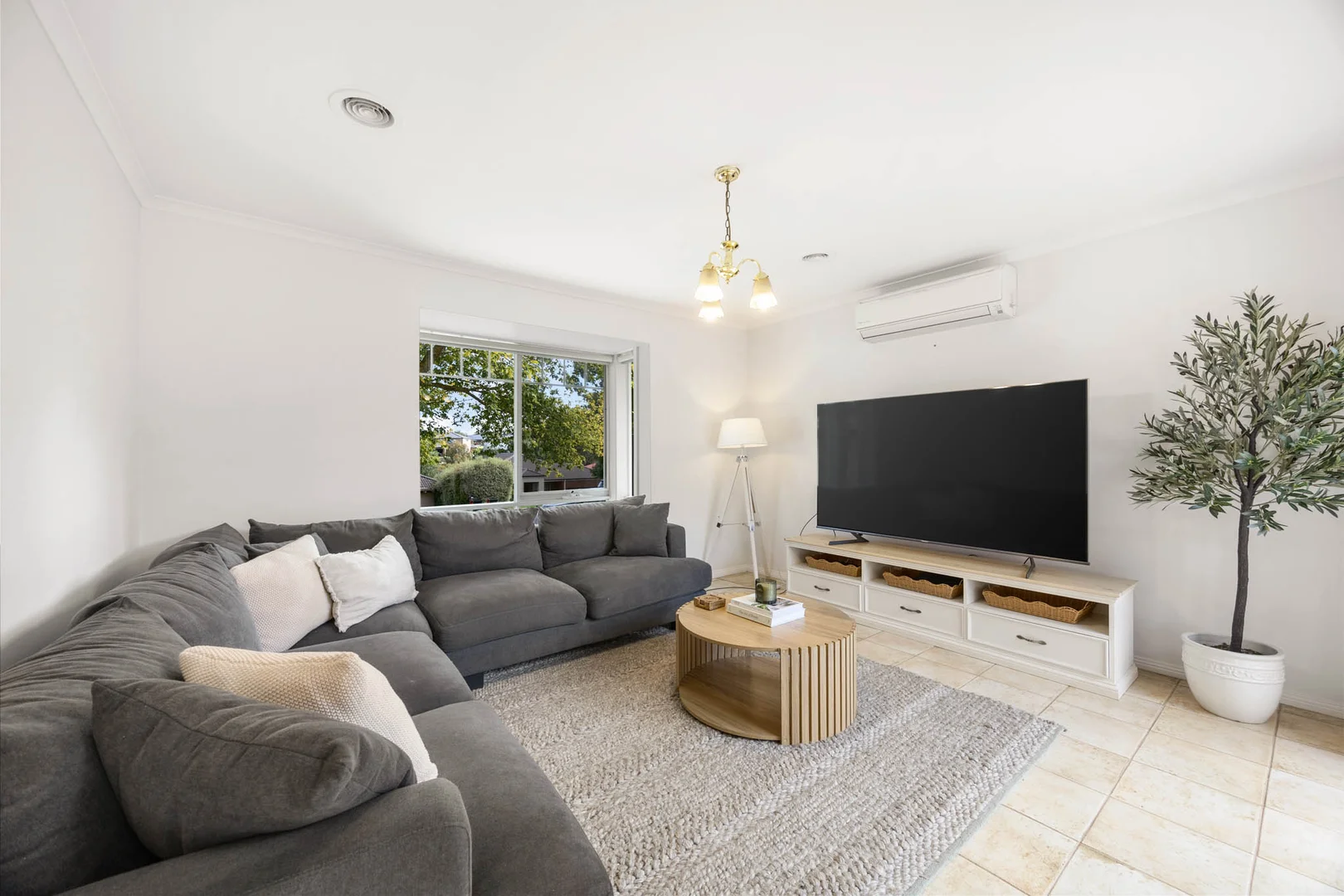 Additional image 2 of 44 The Boulevard, Gisborne VIC 3437