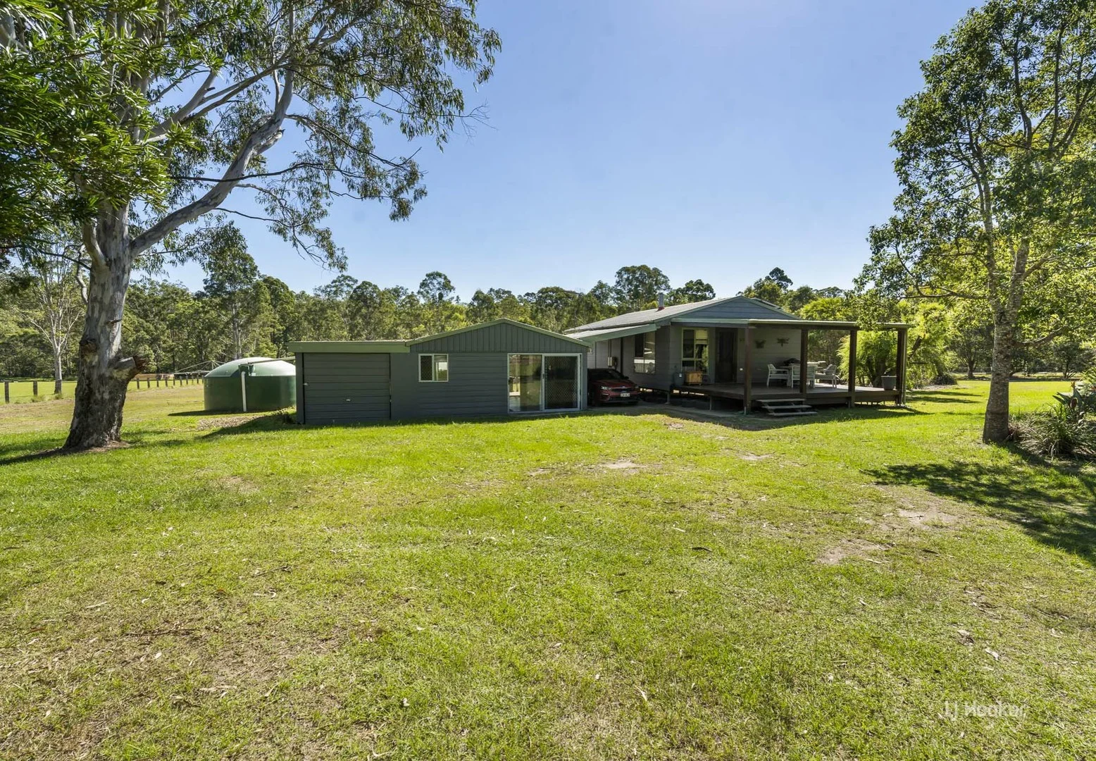 125 Martin Crescent, Benarkin QLD 4314