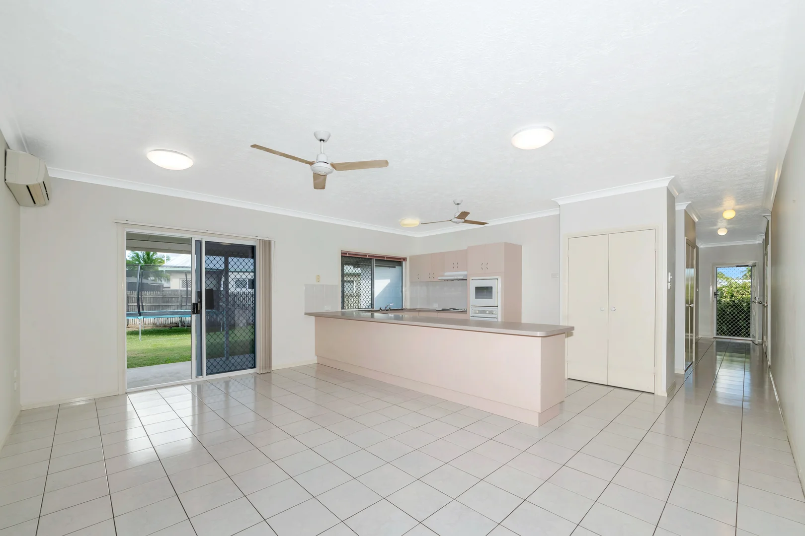 19 Bluebell Way, Kirwan QLD 4817 photo 3