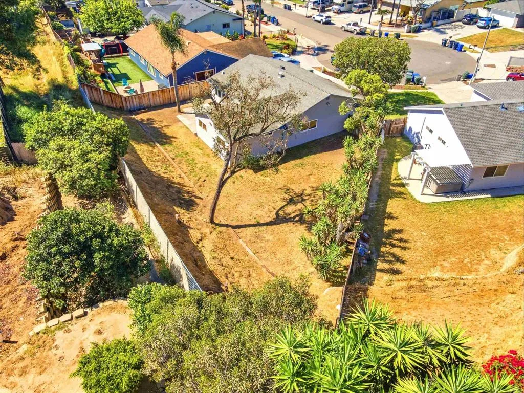 Additional image 42 of 1835 Debra Lane, Vista, CA 92084