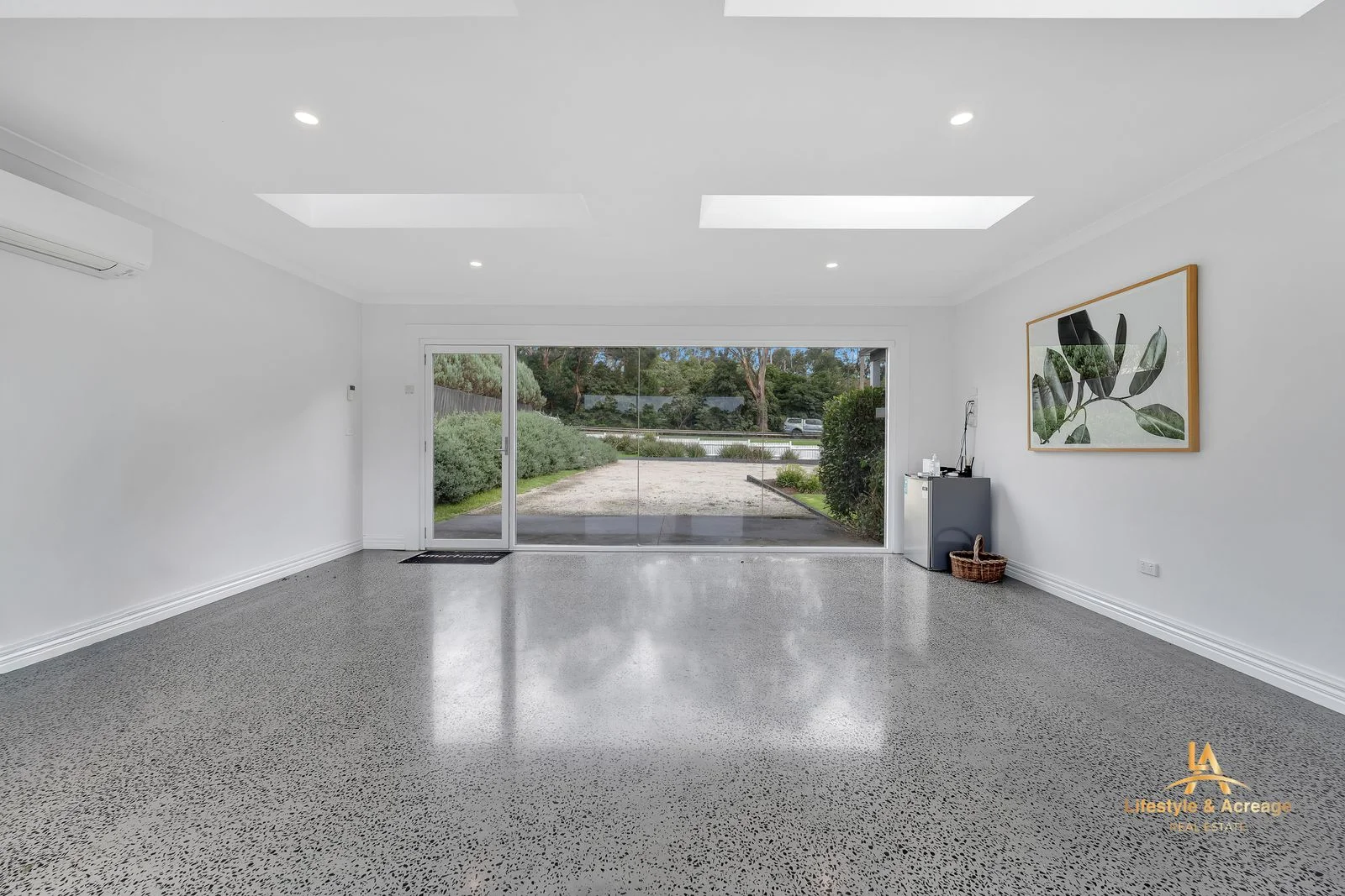 Additional image 30 of 19 PRINCES AVENUE, Drouin VIC 3818