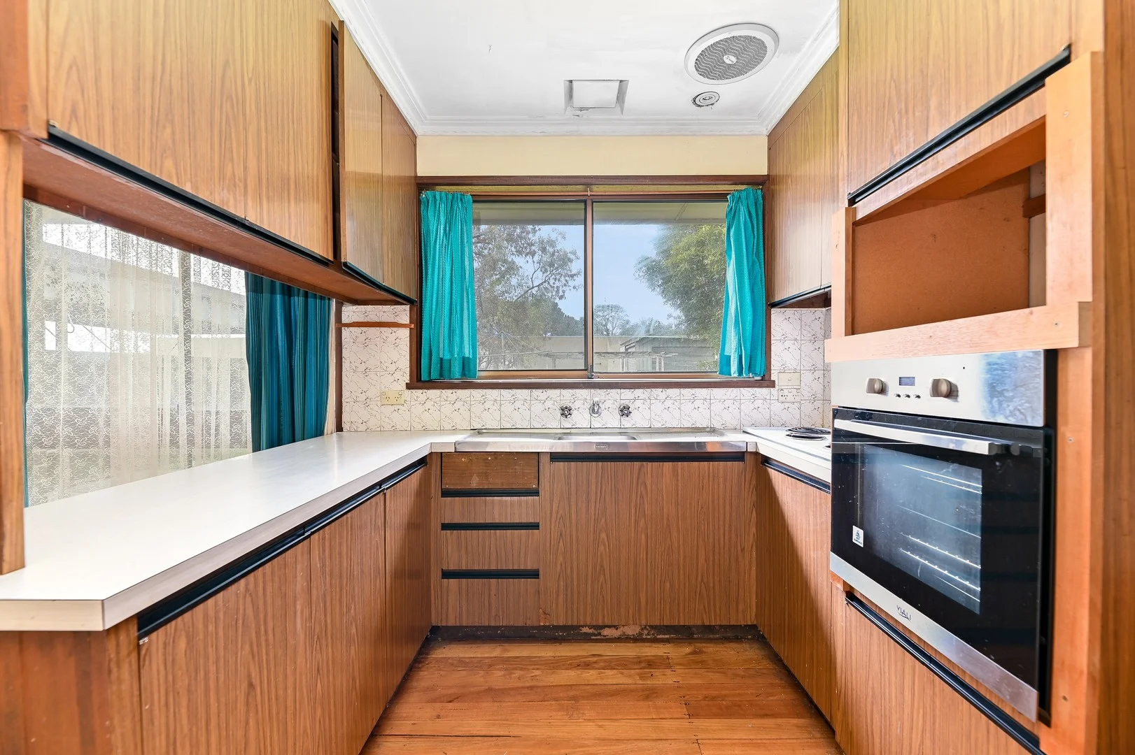186 Sladen Street, Cranbourne VIC 3977