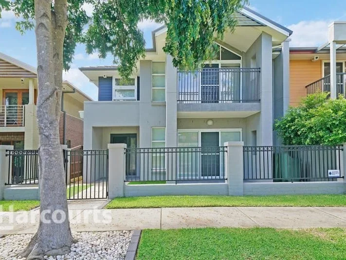 16 Callaway Avenue, Campbelltown NSW 2560
