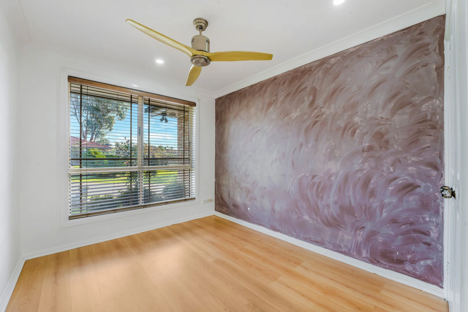 Additional image 10 of 90 Donalbain Circuit, Rosemeadow NSW 2560