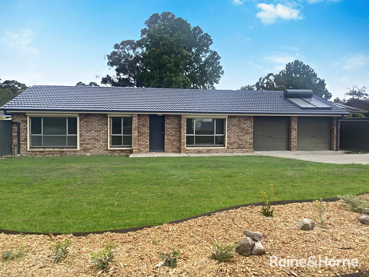 1 Russell Avenue, North Nowra NSW 2541