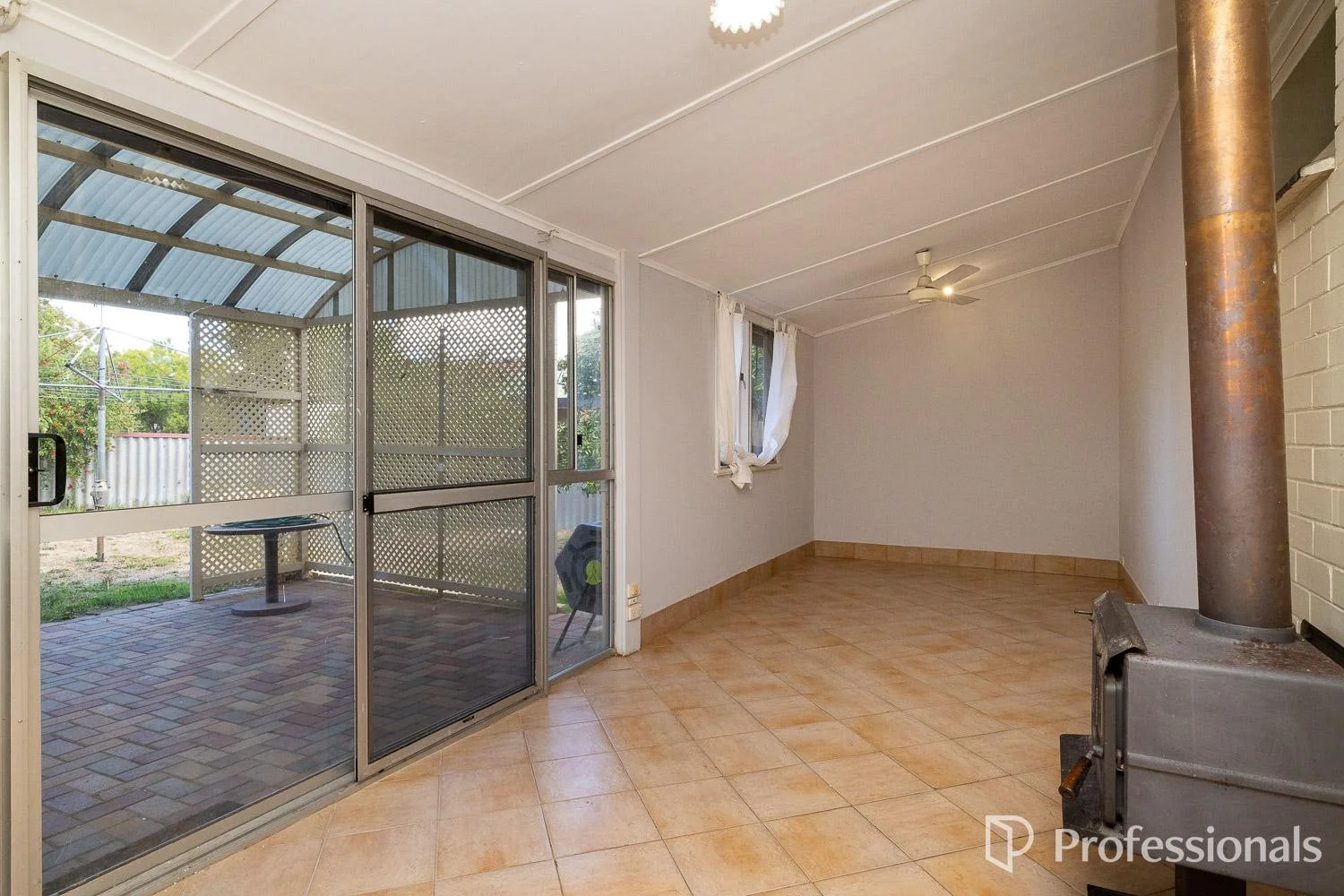Additional image 6 of 23 Crawley Road, Armadale WA 6112