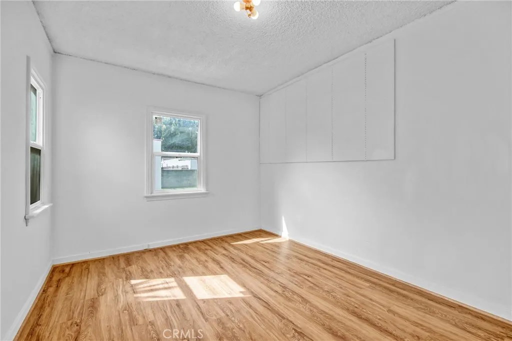 Additional image 23 of 914 E 83rd Street, Los Angeles, CA 90001