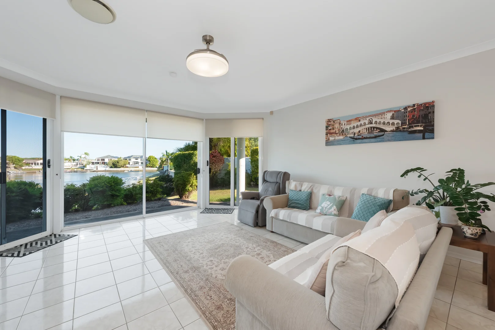 Additional image 9 of 5 Monteclair Court, Mermaid Waters QLD 4218