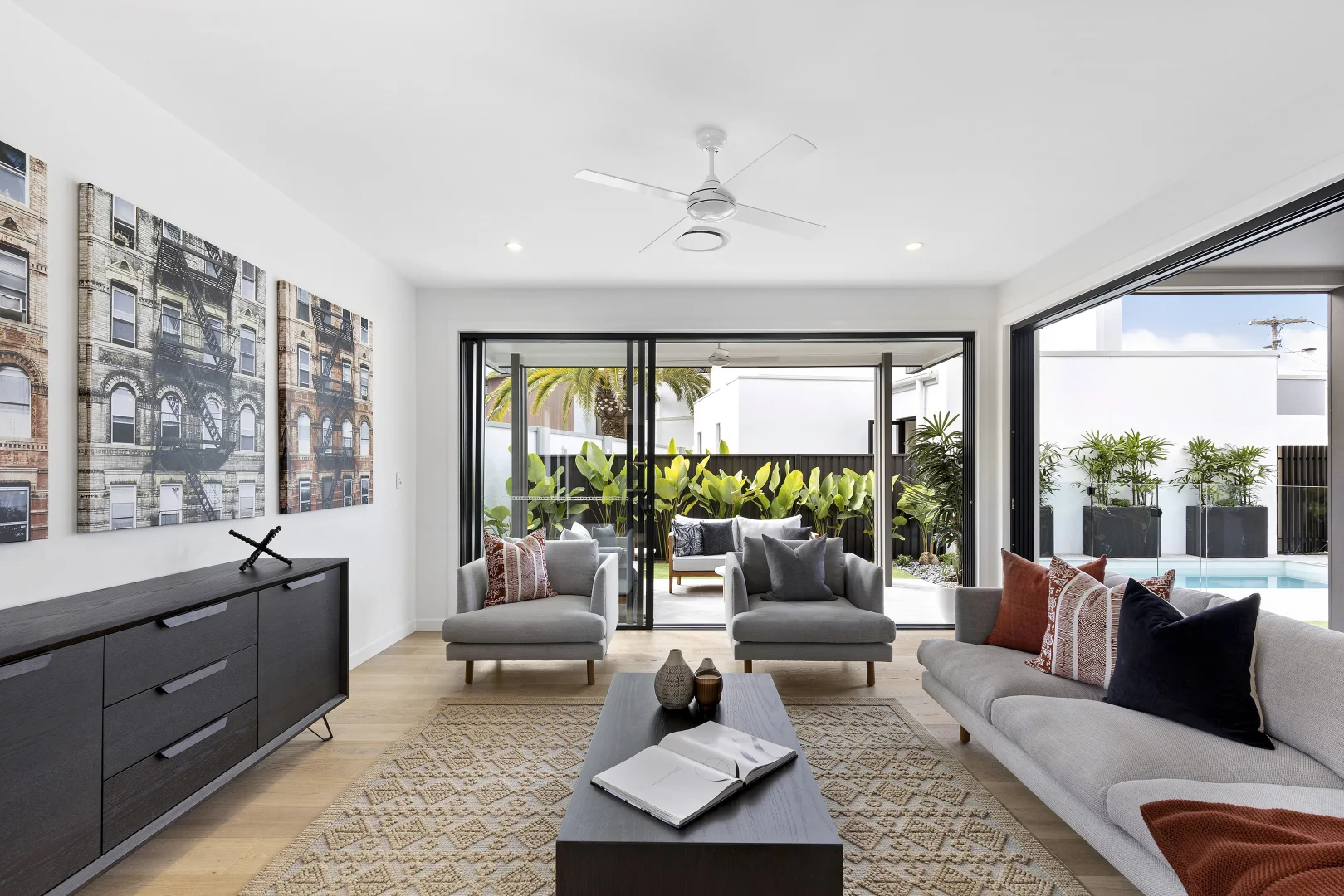 Additional image 7 of 75 Amalfi Drive, Surfers Paradise QLD 4217