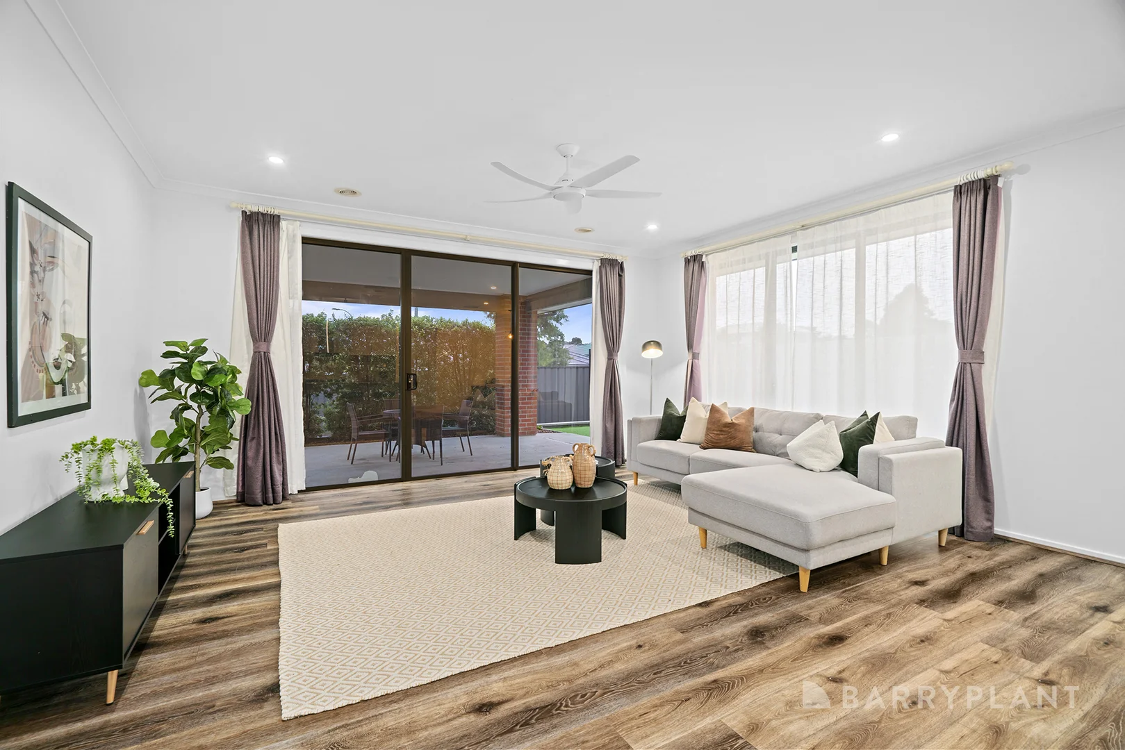 Additional image 2 of 279 Painted Hills Road, Doreen VIC 3754