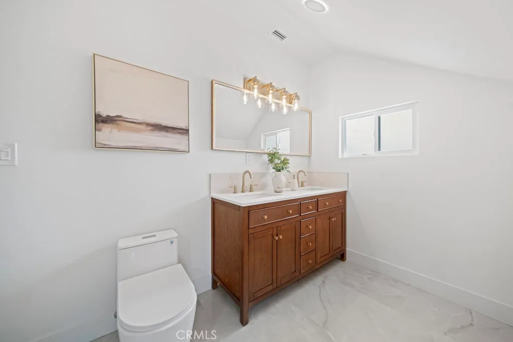 Additional image 99 of 1676 W 24th St, Los Angeles, CA 90007