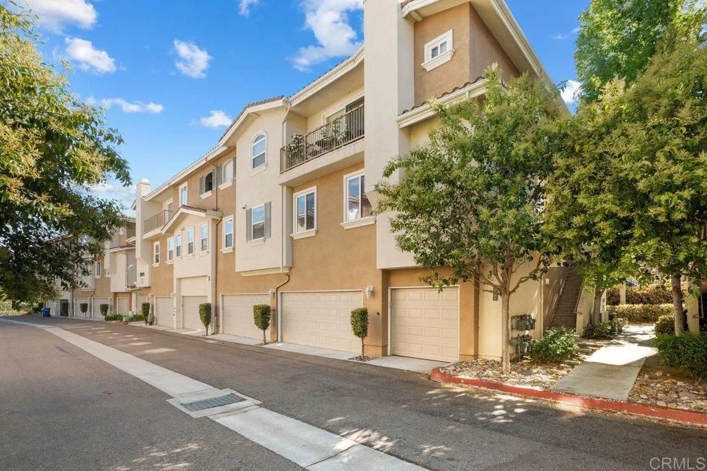 Additional image 3 of 13015 Evening Creek Drive S Unit 18, San Diego, CA 92128