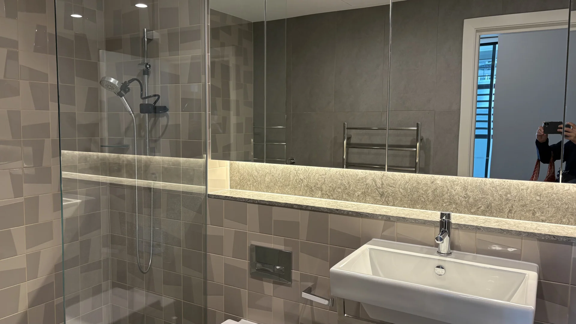 Additional image 7 of 2303/38 York Street, Sydney NSW 2000