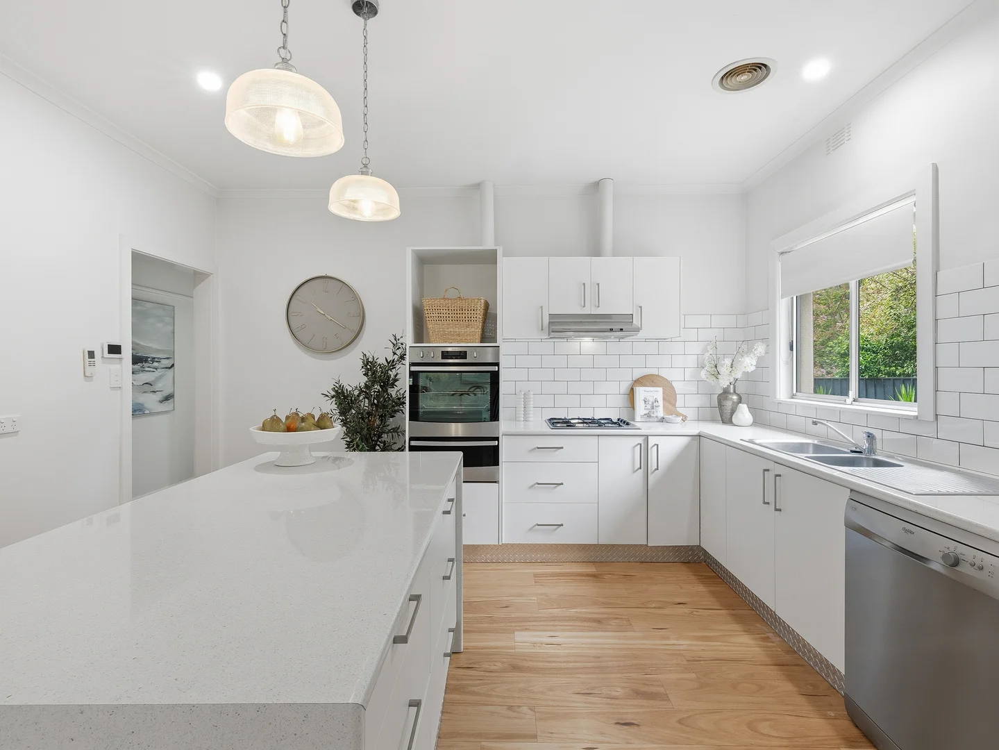 17 Ryan Avenue, Wangaratta VIC 3677 photo 2