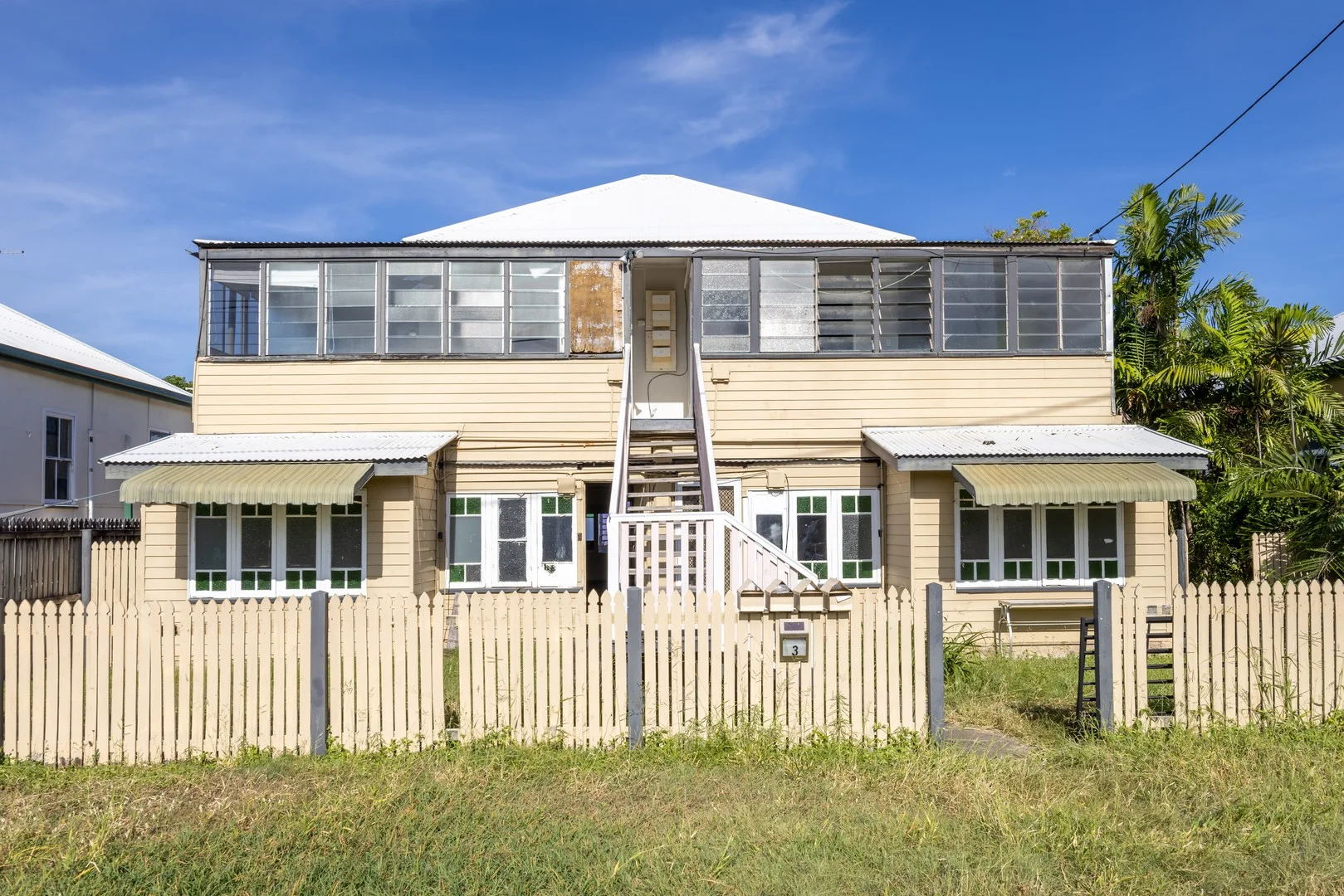 3 Perkins Street, South Townsville QLD 4810