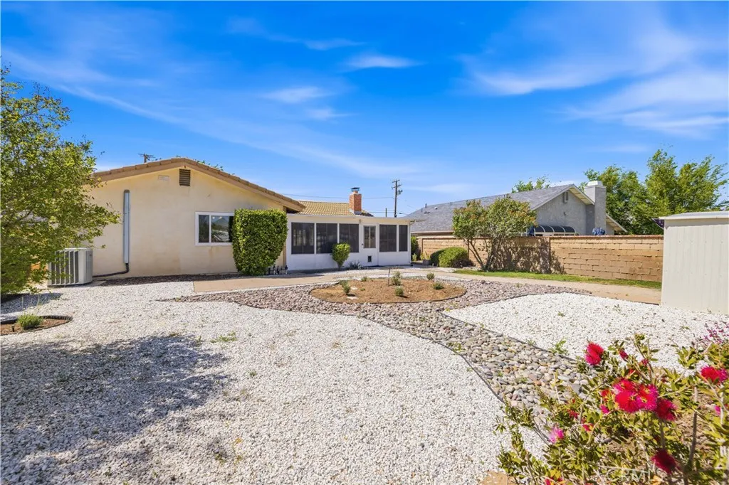Additional image 32 of 42136 55th St W, Lancaster, CA 93536