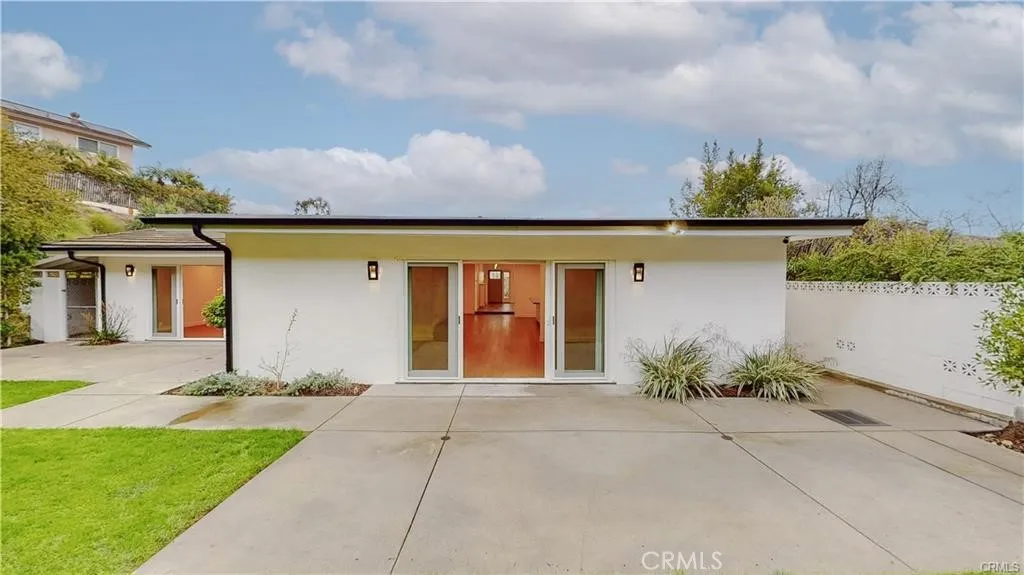 Additional image 91 of 3119 Mesa Verde Dr, Burbank, CA 91504