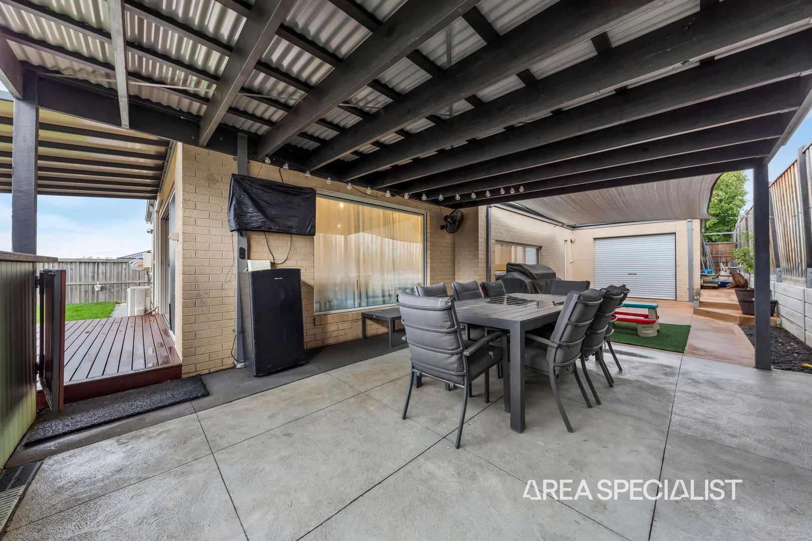 Additional image 4 of 37 Mountford Rise, Pakenham VIC 3810