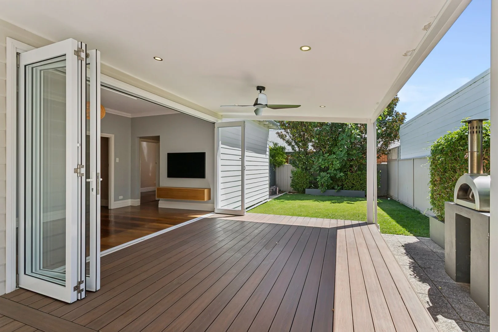 Additional image 20 of 10 Holmesdale Road, Woodbridge WA 6056
