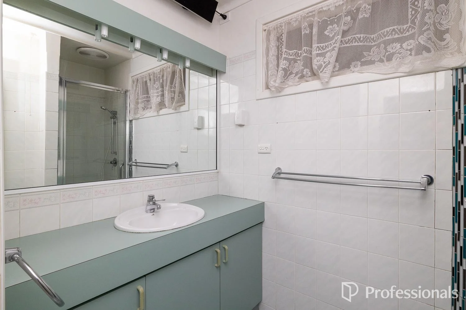 Additional image 11 of 23 Crawley Road, Armadale WA 6112