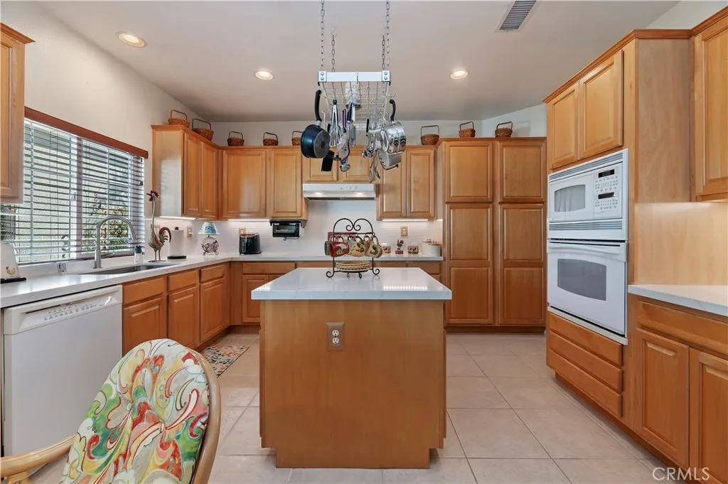 Additional image 87 of 24178 Via Llano, Murrieta, CA 92562