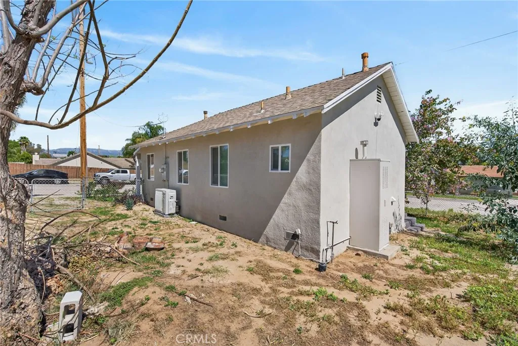 Additional image 60 of 410 W M Street, Colton, CA 92324