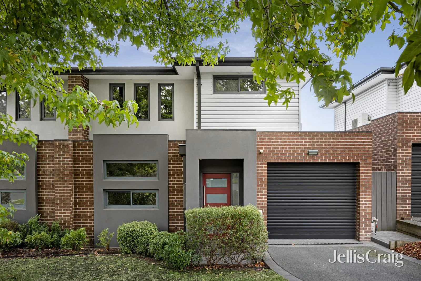 2b Diana Street, Croydon VIC 3136