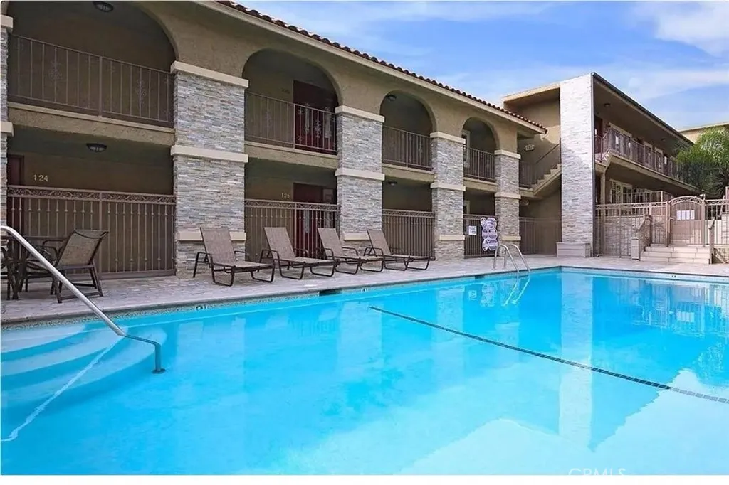 Additional image 4 of 3220 Altura Avenue Unit 331, La Crescenta, CA 91214
