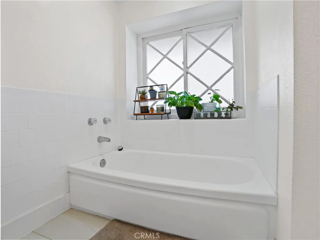 Additional image 46 of 1112 E Avenue J4, Lancaster, CA 93535