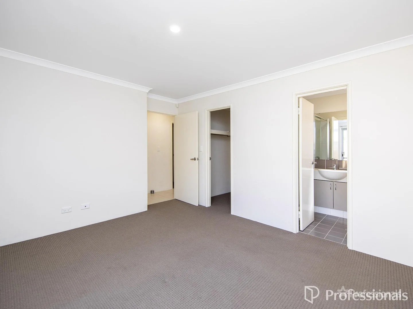Additional image 16 of 35 Brampton Avenue, Butler WA 6036