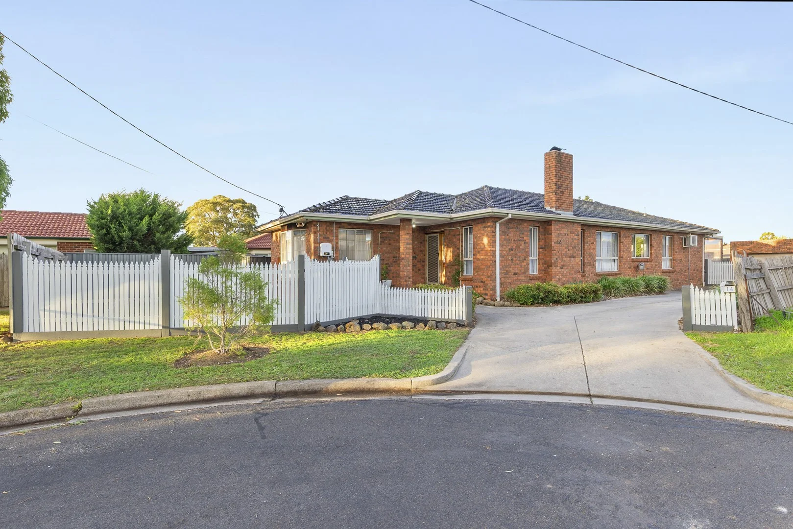14 Waverley Court, Craigieburn VIC 3064