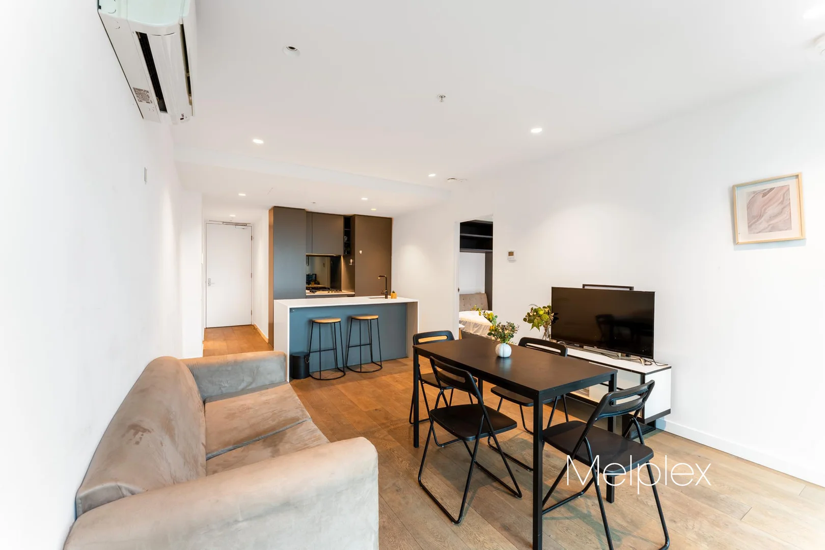 Additional image 3 of 1207/462 Elizabeth Street, Melbourne VIC 3000
