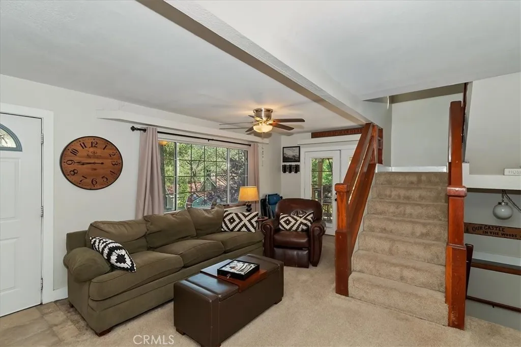 23723 Hillside Dr, Crestline, CA 92325 photo 5