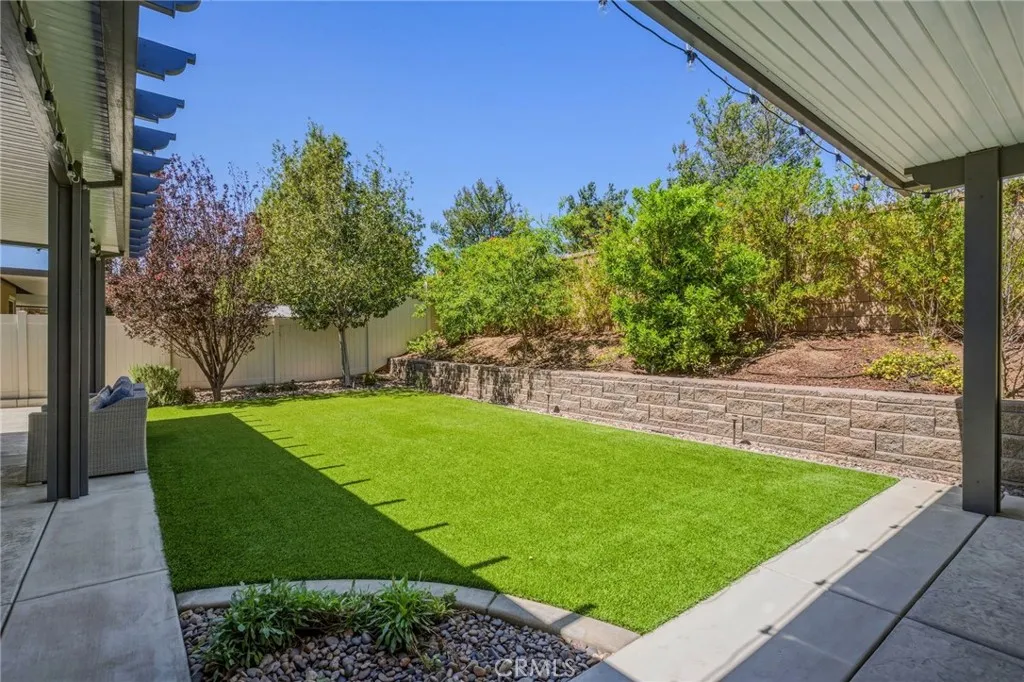 31874 Cloverhill Way, Murrieta, CA 92563