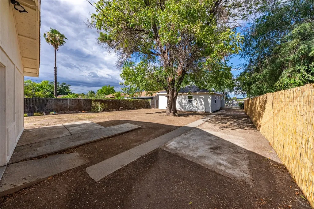Additional image 29 of 946 Cedar Street, Corona, CA 92879