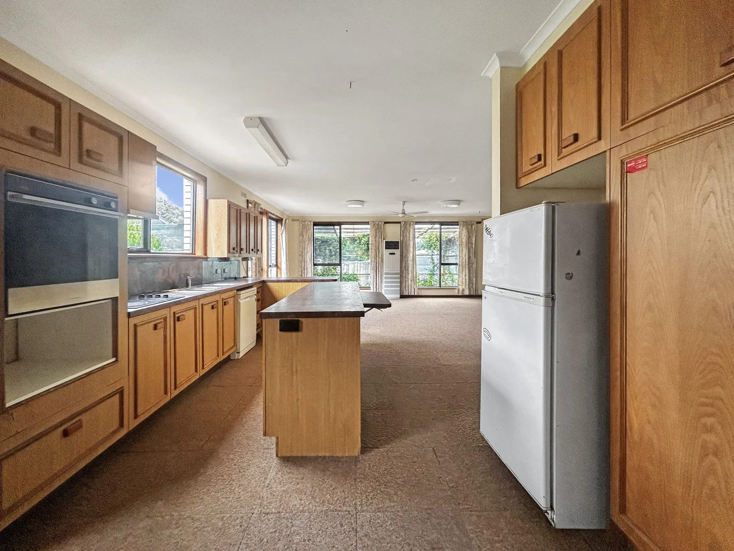 8303 Princes Highway, Allestree VIC 3305 photo 3