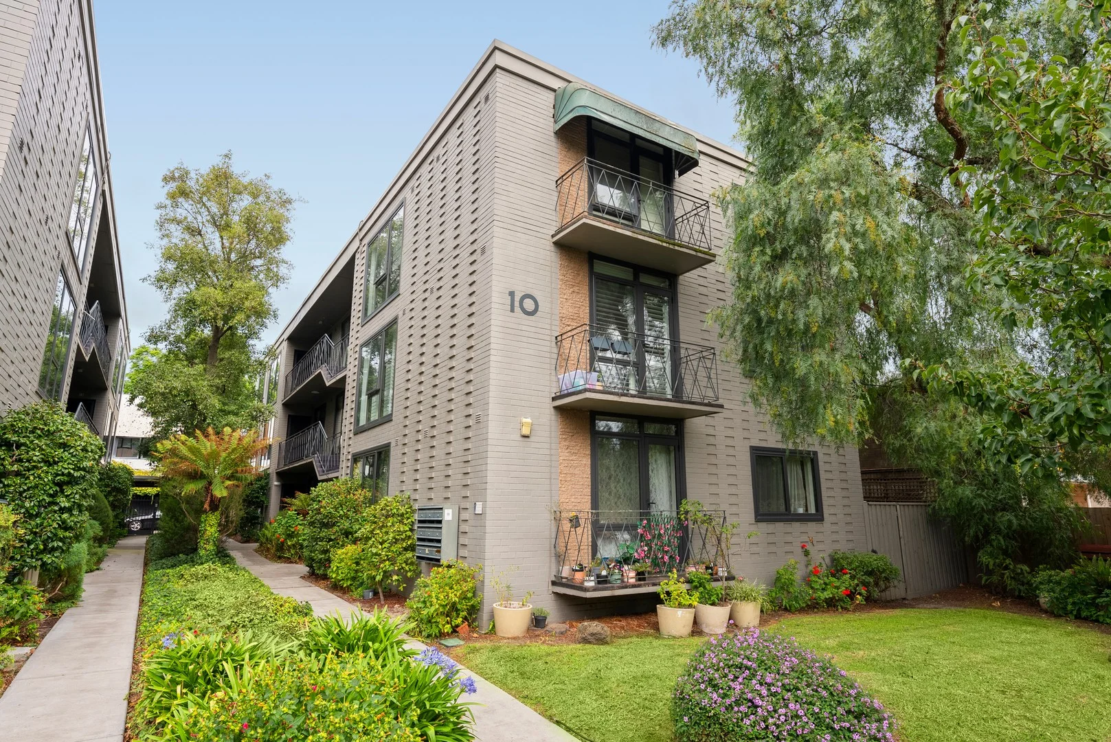 8/9-10 Sydney Street, Prahran VIC 3181